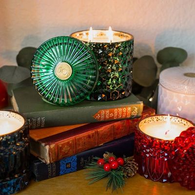 Mistletoe &amp; Holly Holiday Candle