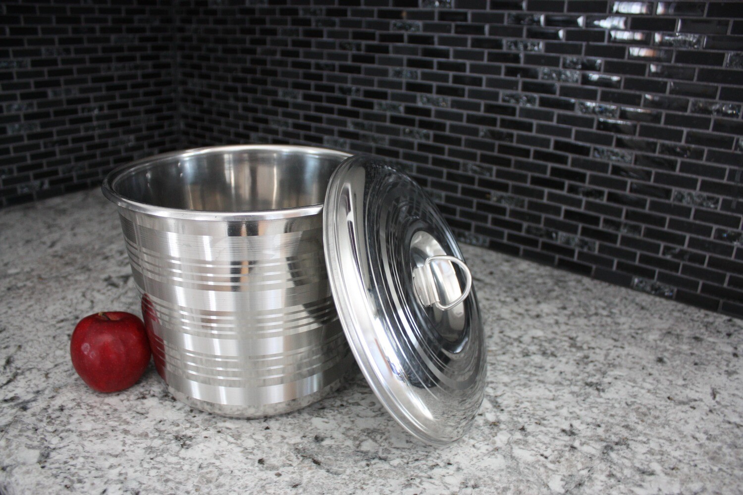 Milwaukee Kitchen Katcher