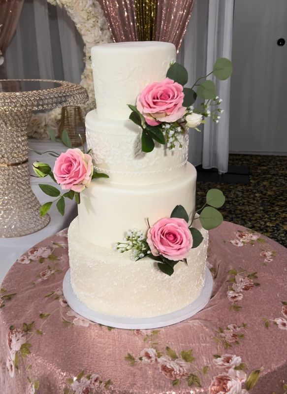 3 pink roses