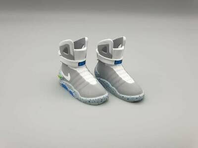 DeLorean 1:8 scale Nike Trainers