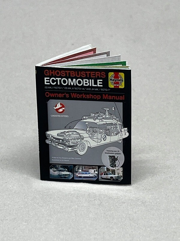 Ghostbusters 1:8 Scale Haynes Manual