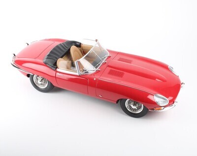1961 Jaguar E-type 1:8 scale Mods