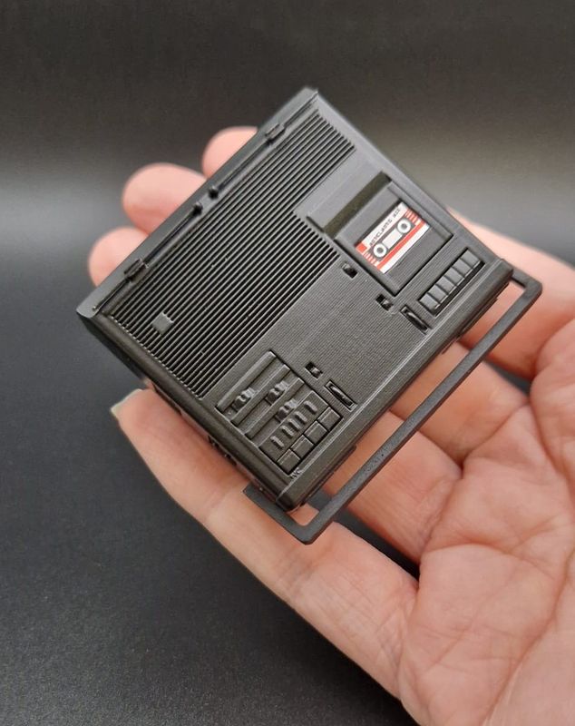 Knightrider K.I.T.T. 1/8 Scale Portable TV mod