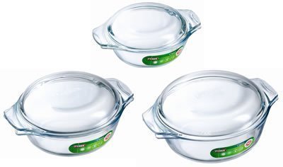 Pyrex casserole dish