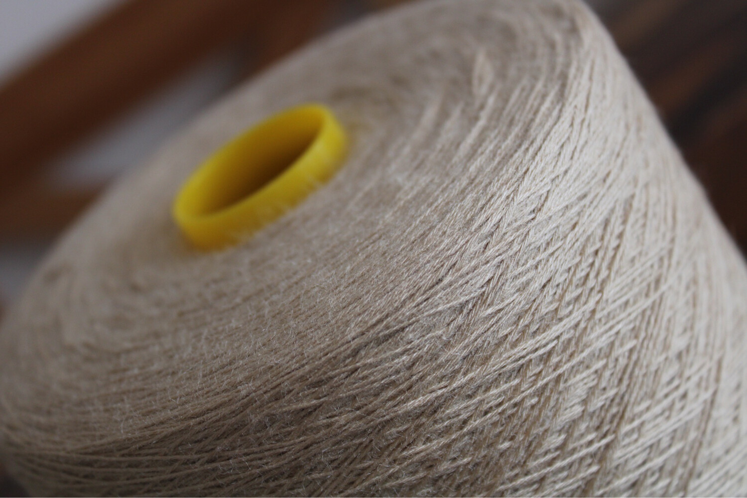 Nm 30/4 Tussah Seide Schappe AAA nachverkämmt 500g Kone