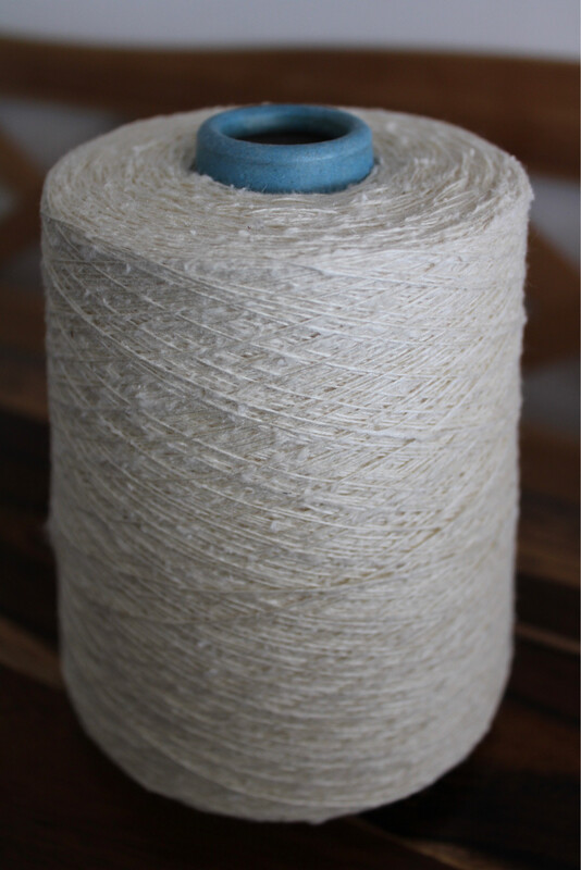 Tussahseidengarn weiß gebleicht mit Noppen Nm25/4 600g Kone