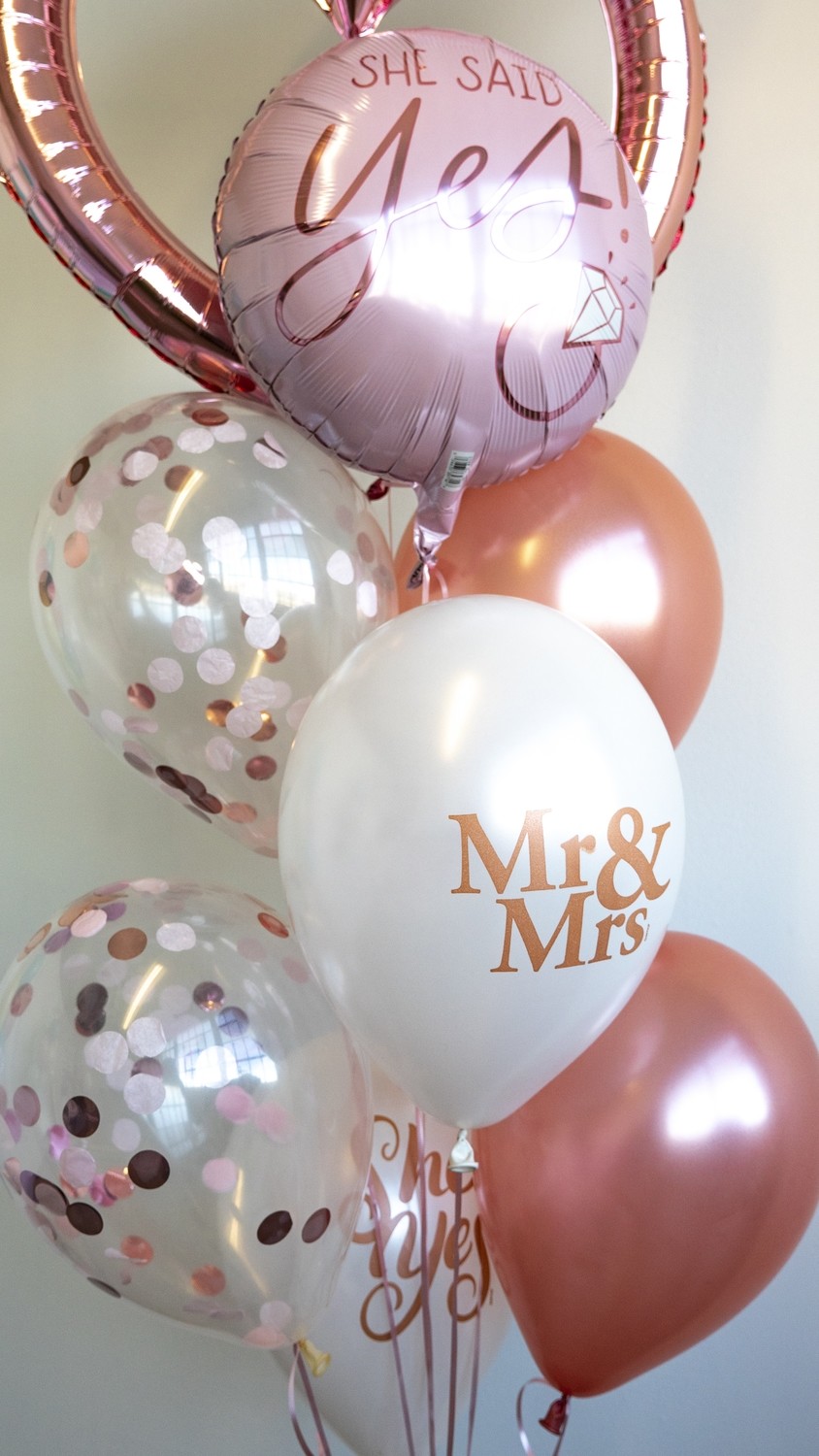 Mr & Mrs Balloon Bouquet