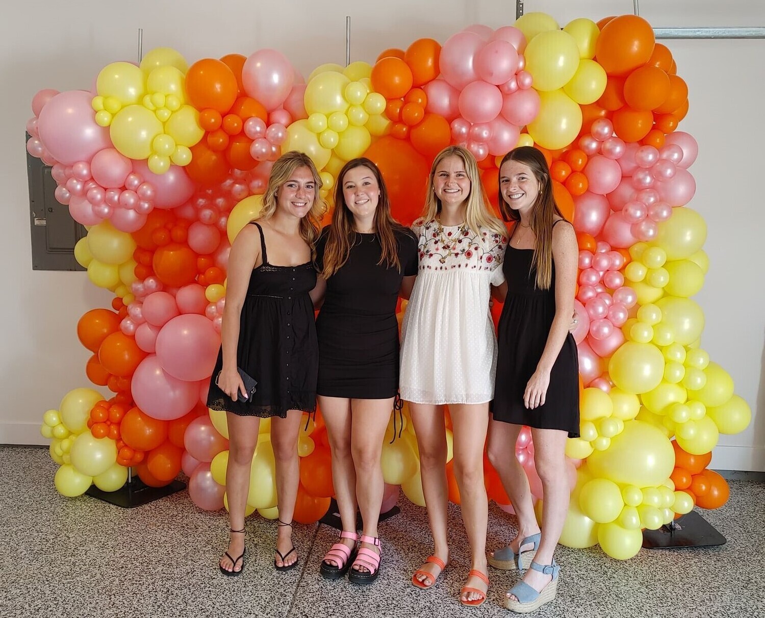 Organic Balloon Wall