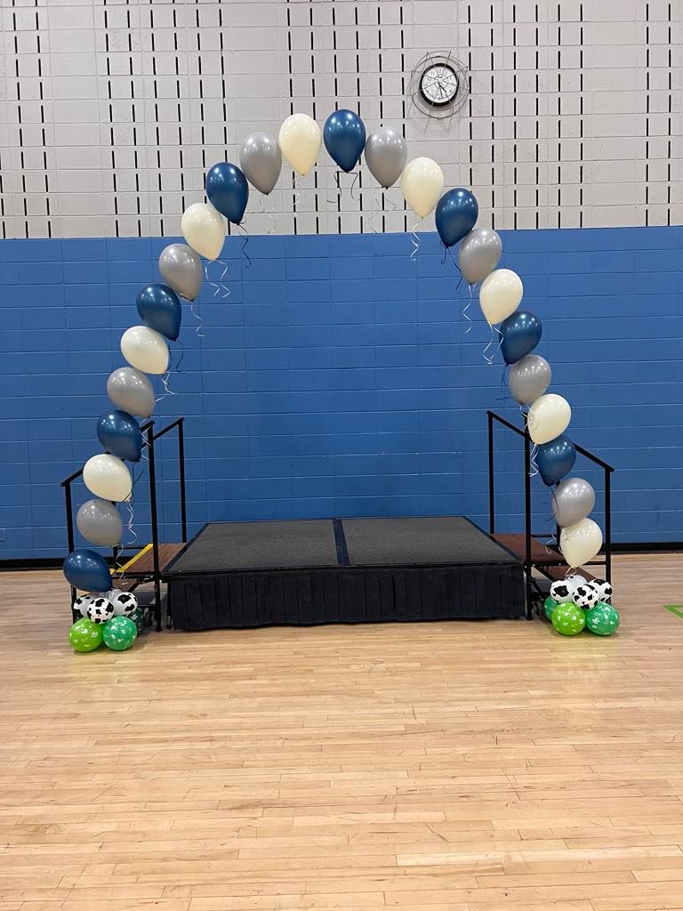 String of Pearls Helium Balloon Arch