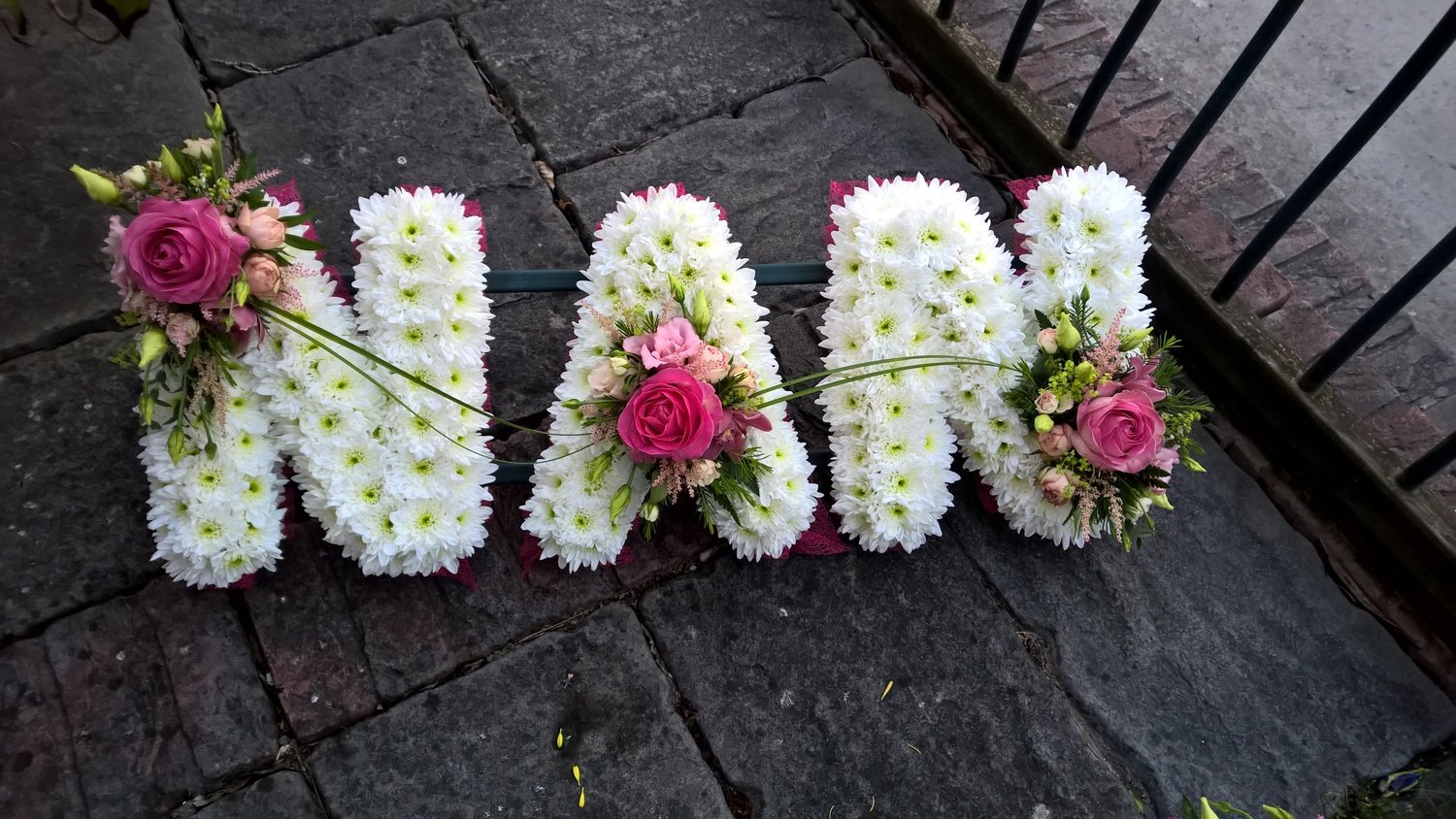 Traditional Based Letters (x1)