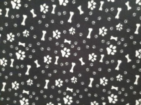 Pet Pee Pad - Black and White Paws