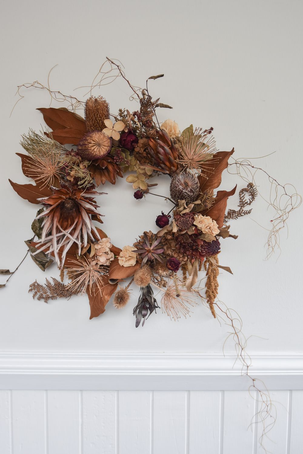 &#39;Woodland&#39; Everlasting Wreath