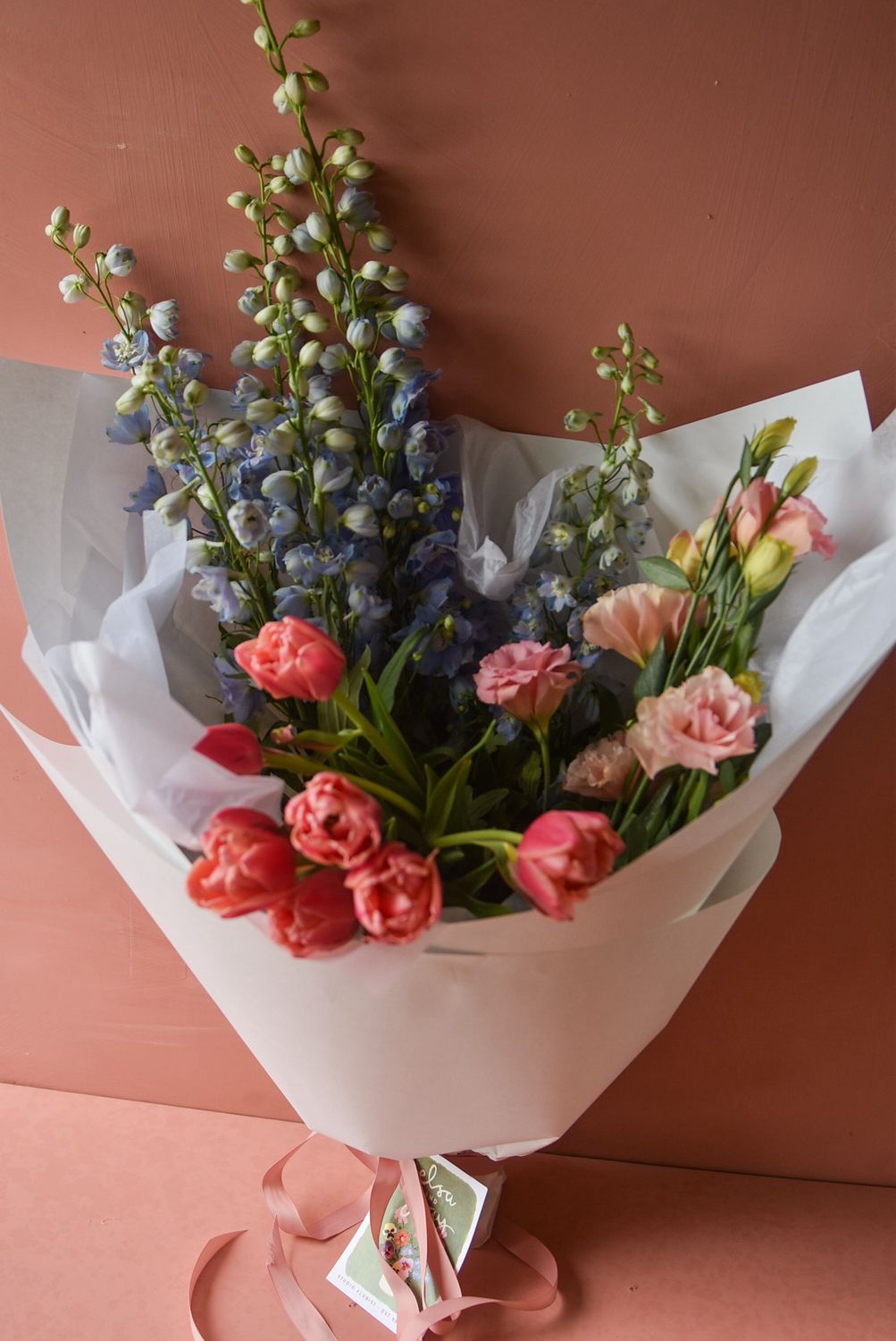 TREAT MUM luxe seasonal bunch
