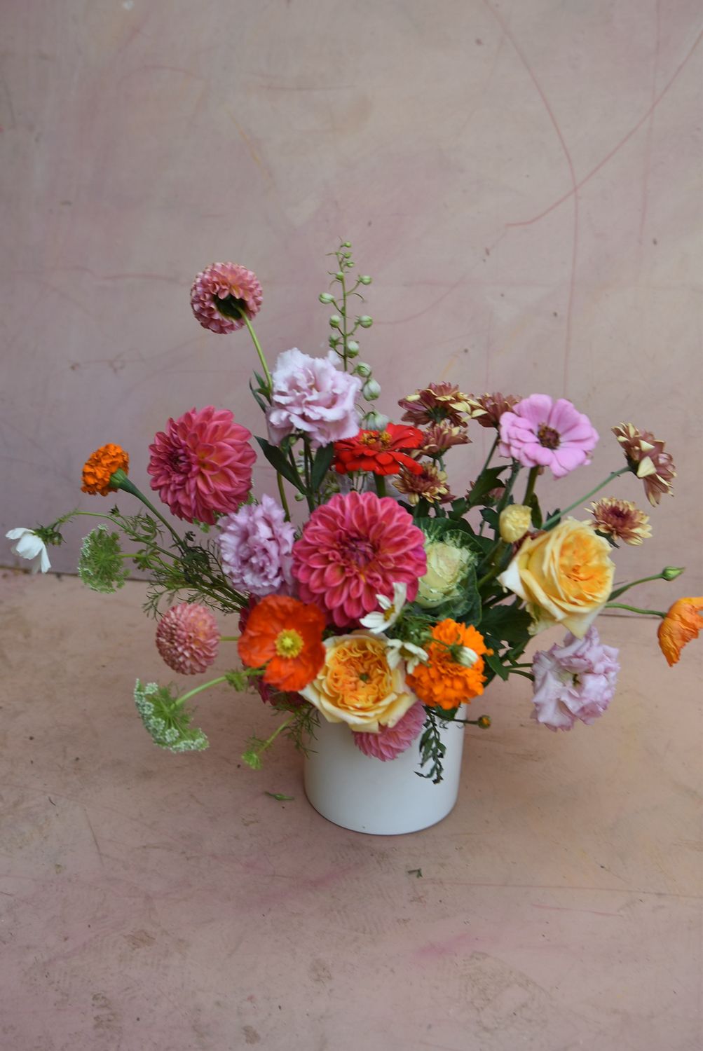 TREAT MUM garden vase