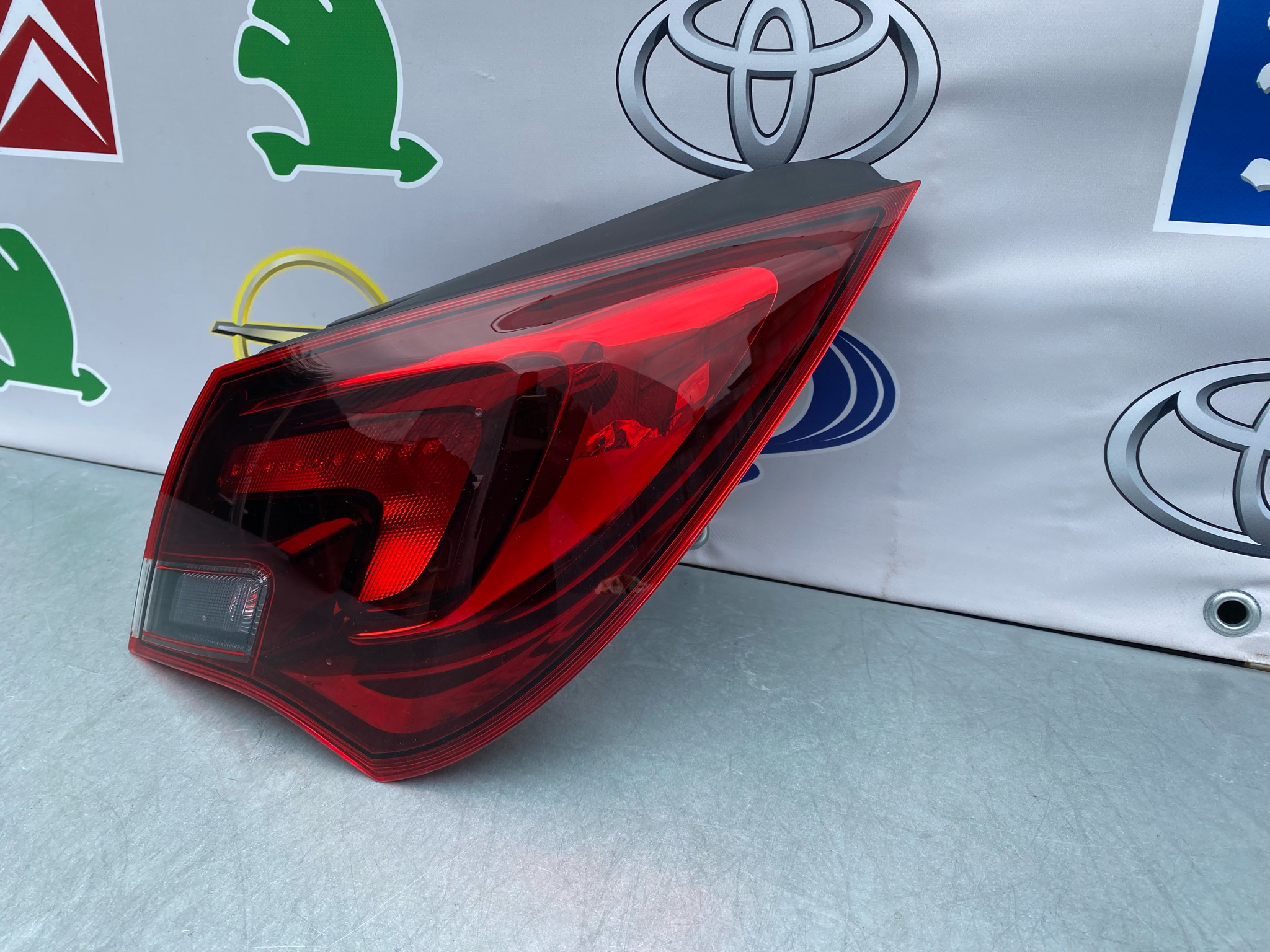 фонарь opel astra j. фонарь правый задний астра джи. фонарь опель астра джи передне. фонарь левый астра j астра артикул. 4421982rue depo.