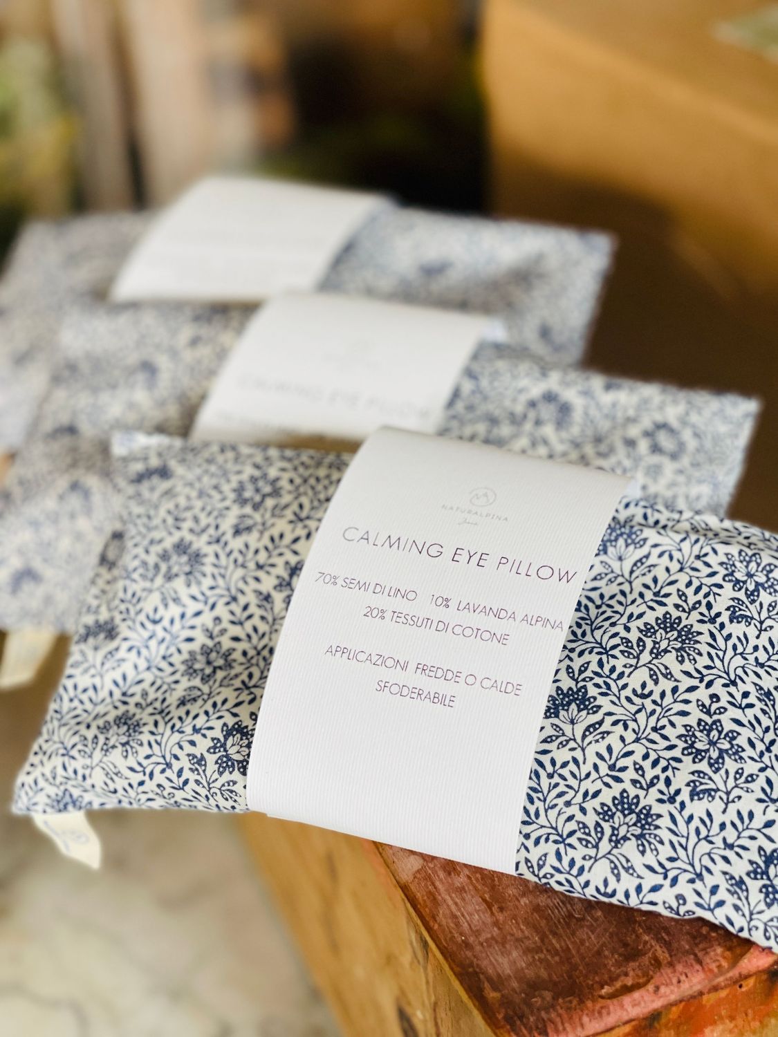CALMING EYE PILLOW