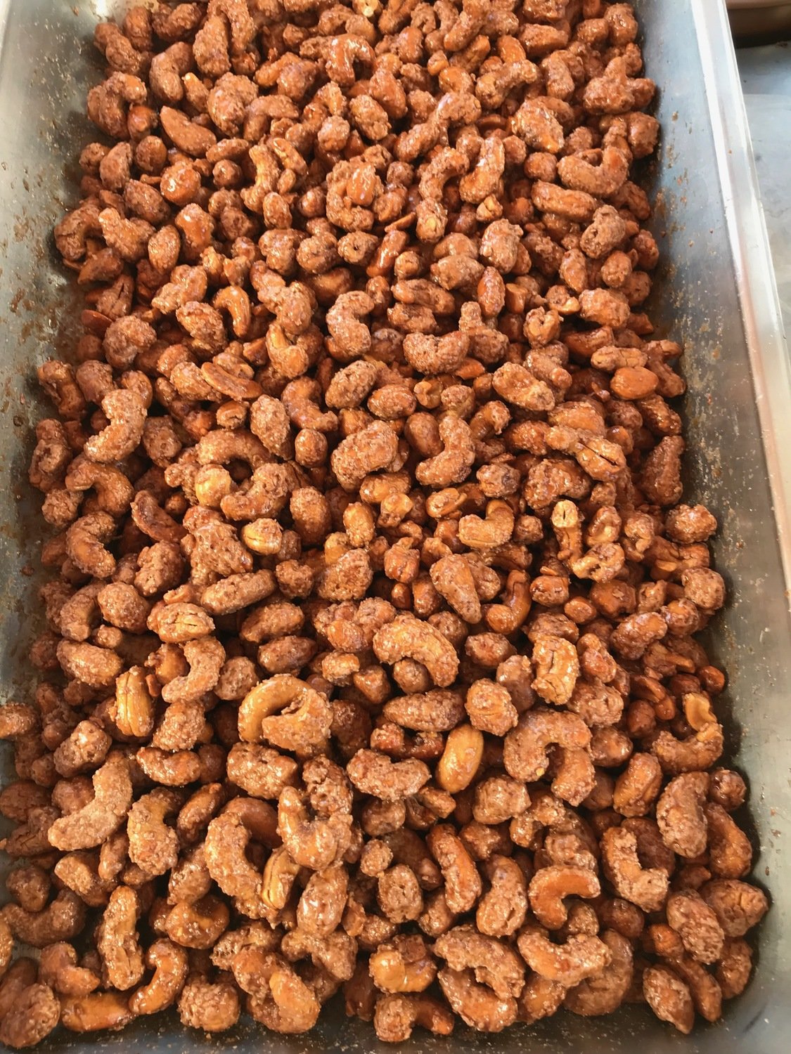 Butter Toffee Roasted Cashews - Large Cone
