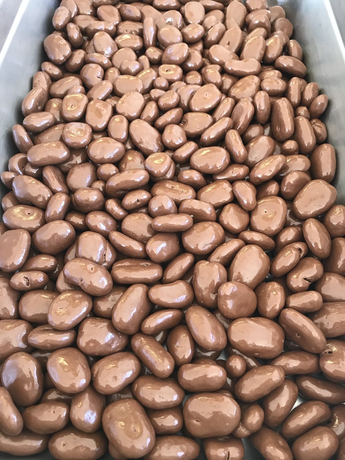 Chocolate Covered Cashews Medium Cone