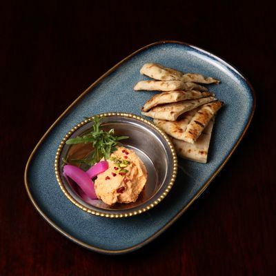 Chargrilled sweet pepper and feta cheese dip