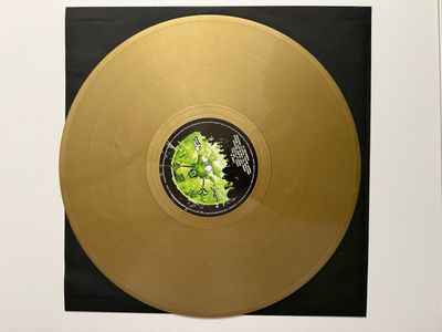 MOSH O' CLOCK - LP Vinyl GOLD EDITION MOSH O' CLOCK - LP Vinyl GOLD EDITION