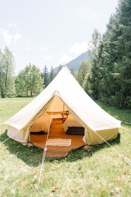 Large Bell Tent (5 meter) at the Women's Moto Summit