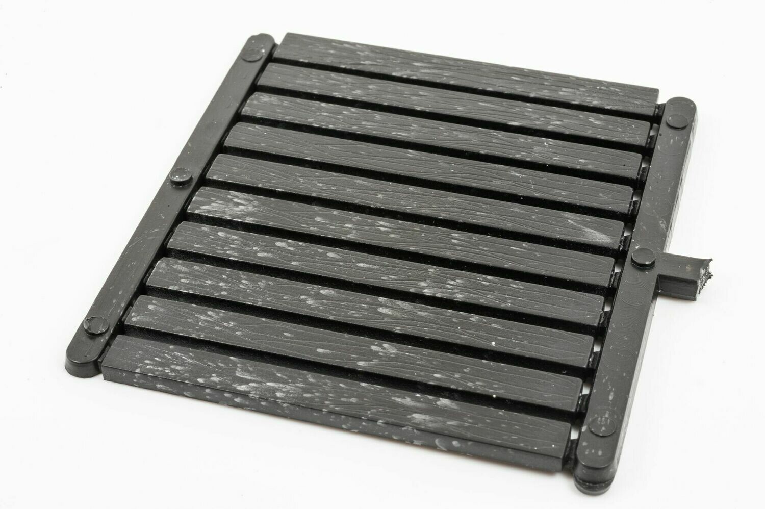SLEEPERS  PLASTIC 7MM 8&#39;6 X 100