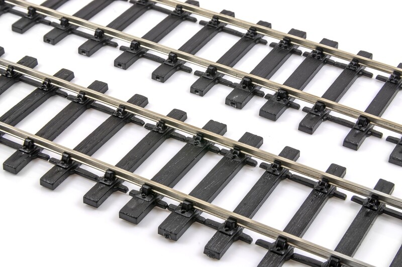 EM GAUGE FLEXI-TRACK - NEW TOOLING TWO BOLT AND THREE BOLT FLEXI-TRACK VERSIONS 1 METER  BULLHEAD CODE 75 THICK TRACK BASE