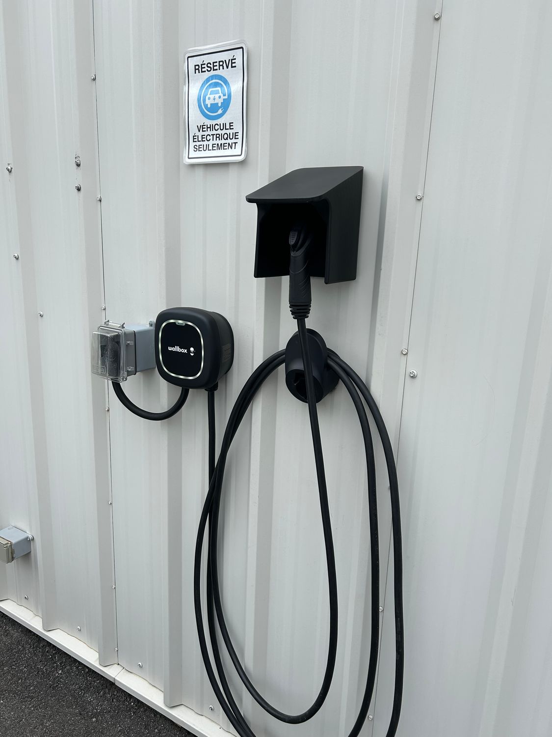 Cabane protectrice pistolet de recharge J1772
