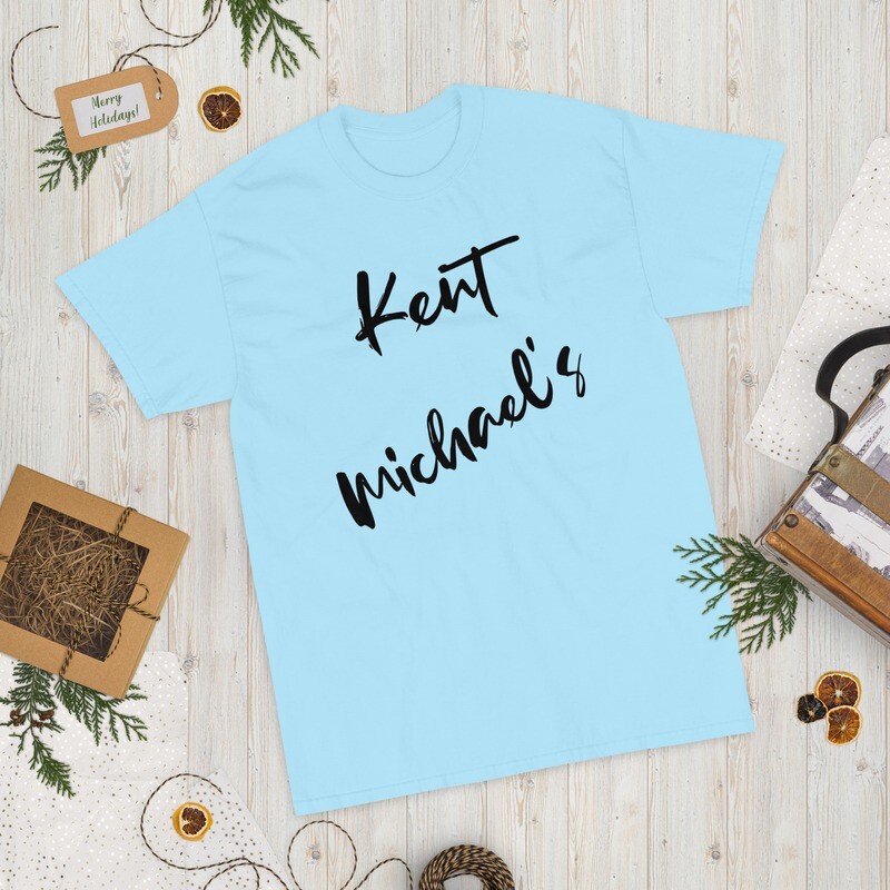 KM &lt; Short Sleeve T-Shirt