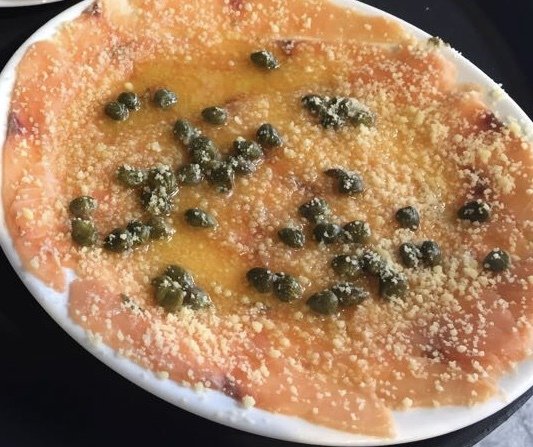 Carpaccio de salmon