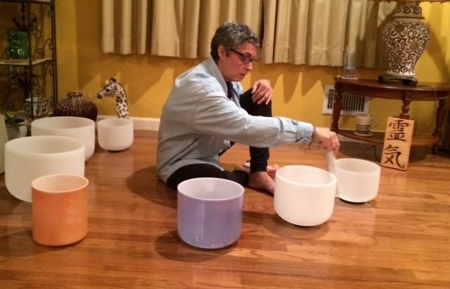 Crystal Chakra &quot;Singing&quot; Bowl Meditation (75 minutes)