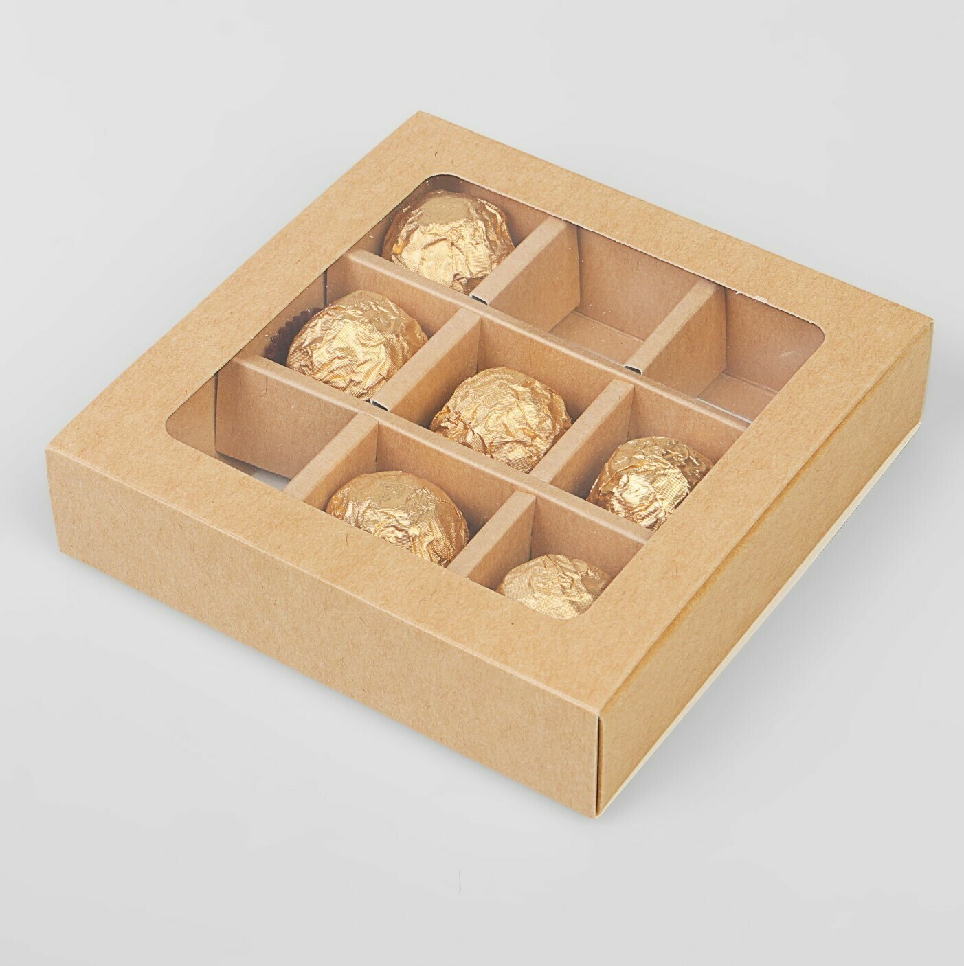 Коробка для 9 конфет с окном КРАФТ 15.5х15.5х3 см