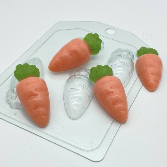 Форма пластиковая Морковка мультяшная МИНИ