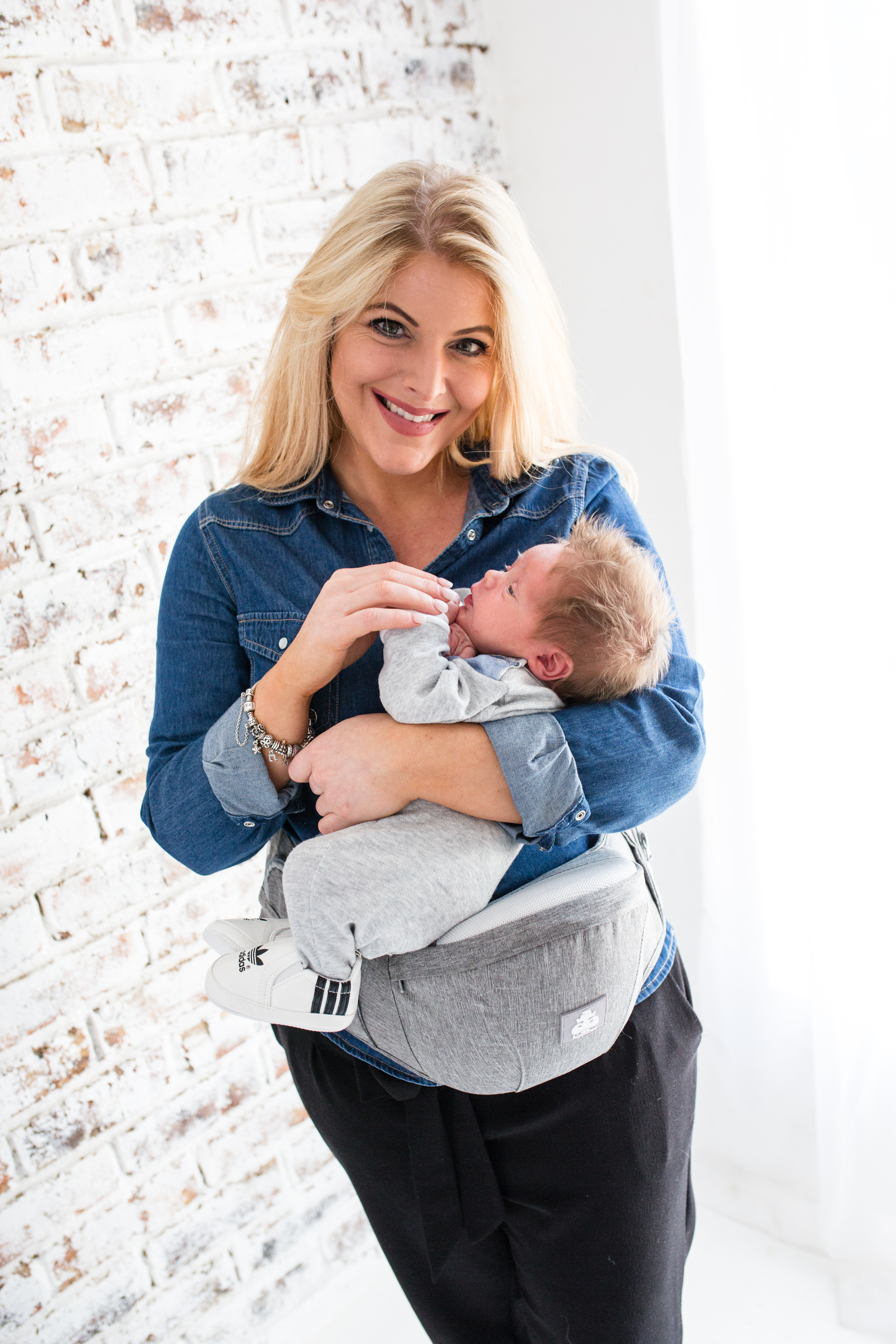 hipporoo baby carrier