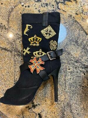 Crown boot Limited stock