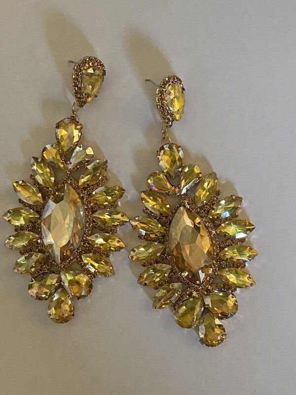 Dangle Pageant earrings