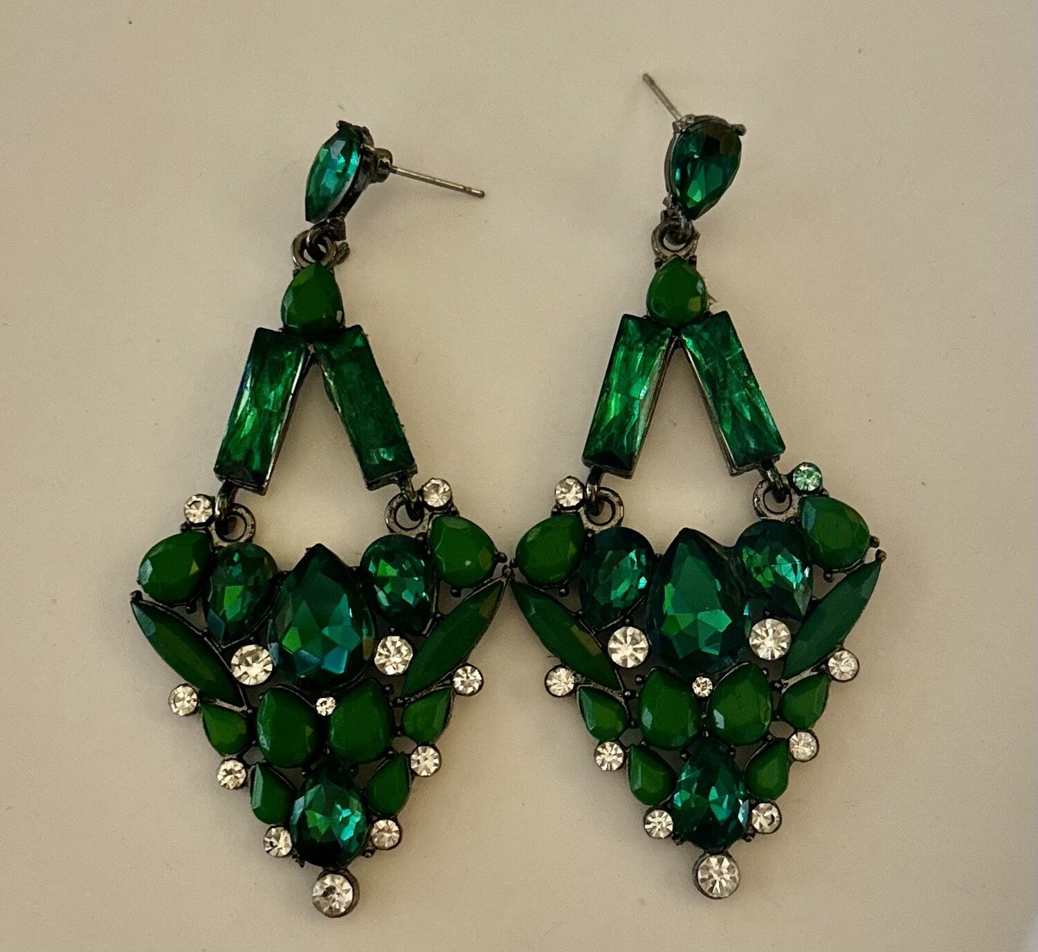 Green earring