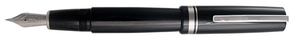 Delta Titanio Fountain Pen Black