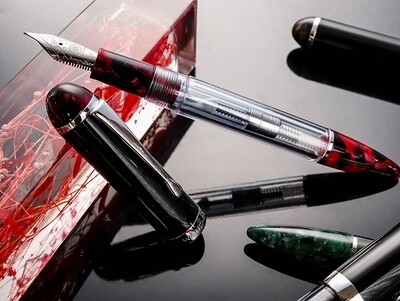 Wancher
Fountain Pen Crystal Ruby Red
Stainless Steel Fine Nib