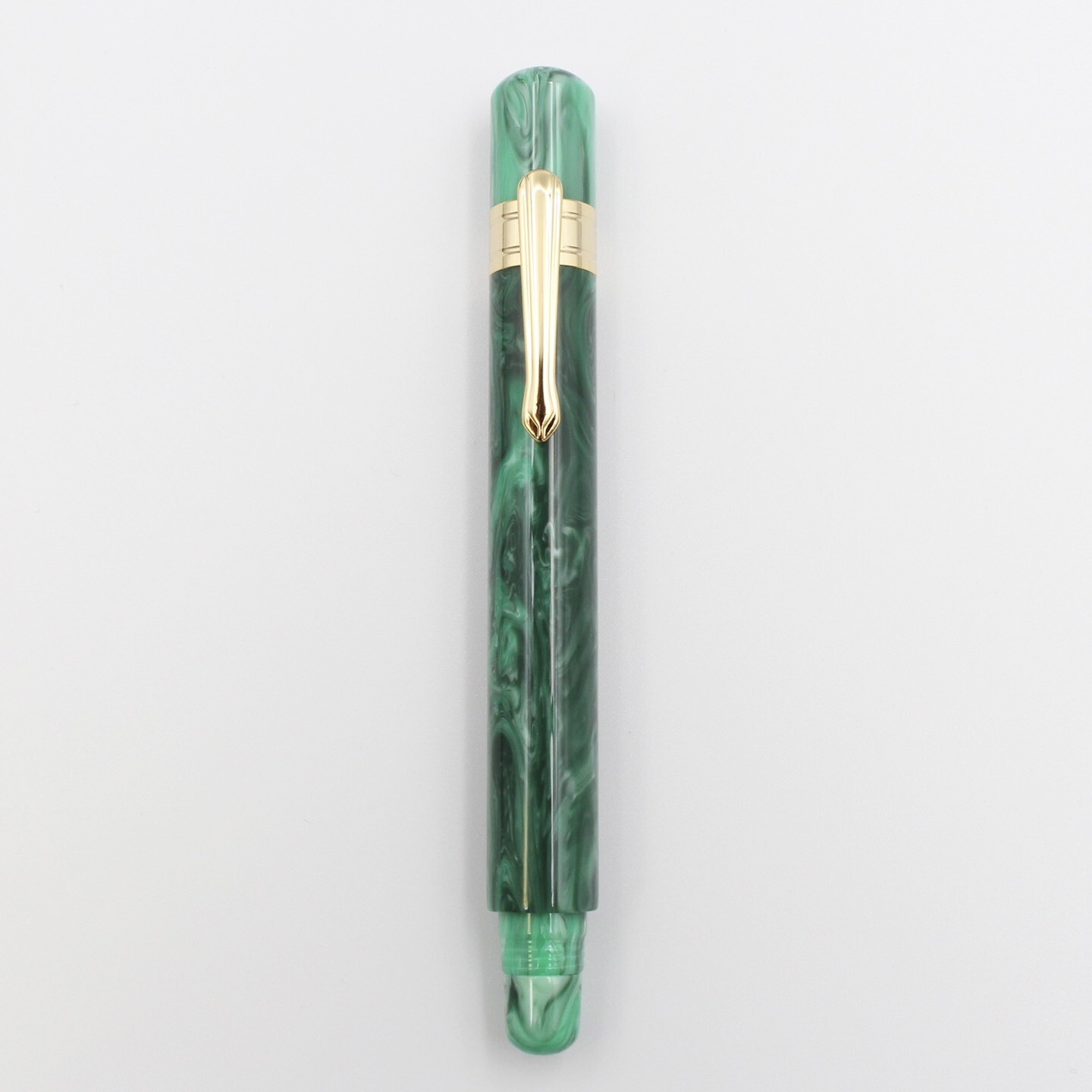 Taccia - New Covenant - Fountain Pen - Stainless Steel Nib - Colour Green Malachite