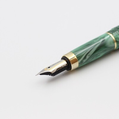 Taccia - New Covenant - Fountain Pen - Stainless Steel Nib - Colour Green Malachite