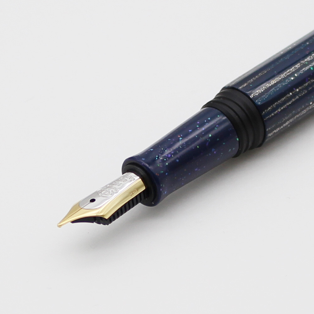 Hare-Hi Urushi Lacquered fountain Pen TAI-KA-SEKI 14 k Fine  Gold Nib Limited No. 3