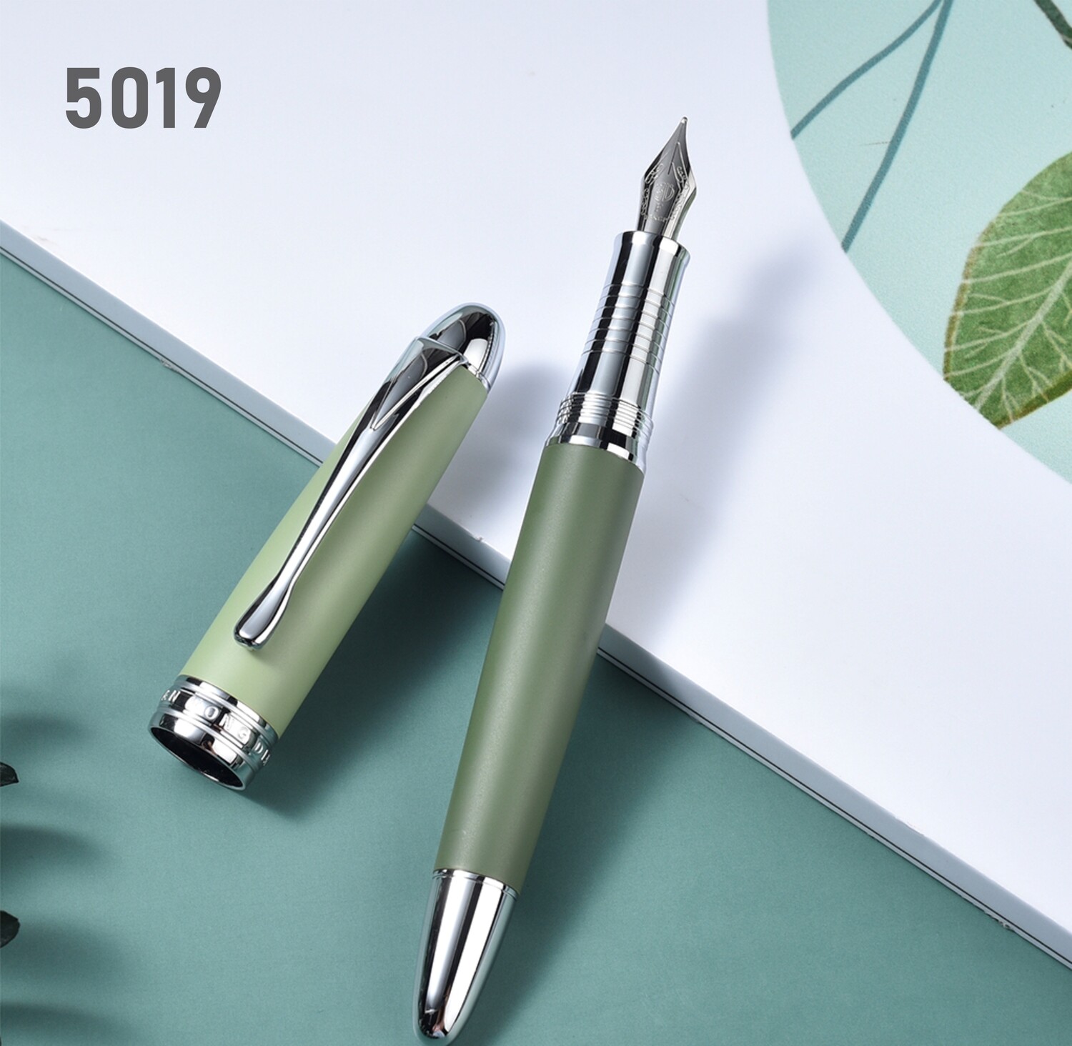 Hongdian Fountain Pen Model 5019 Green Extra Fine Nib