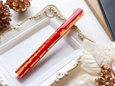 "KALEIDO Queen - Sunset Glow (Yuuyake)" Stainless steel nib - Fine - Gold Finish