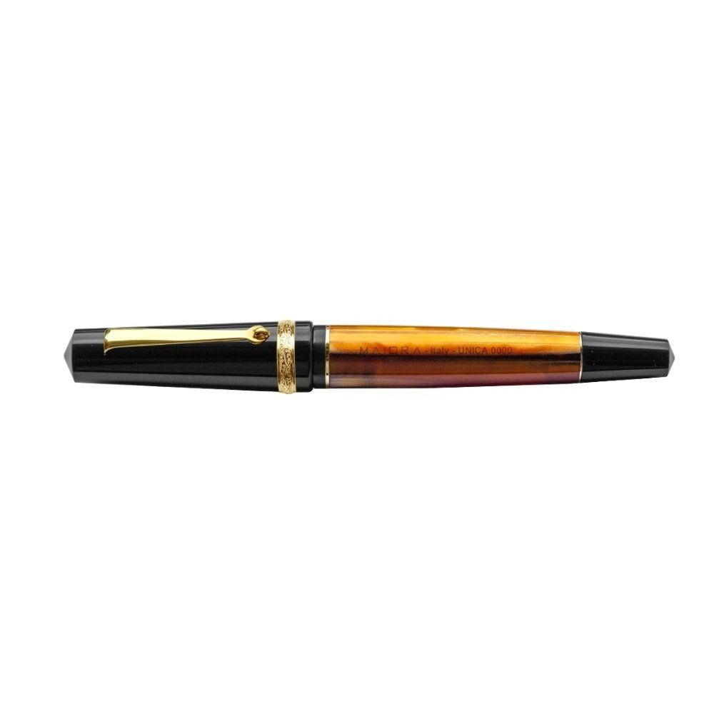 Maiora Aventus - Unica (Gold Fine) Fountain Pen; cartridge/converter; Steel Nib; Gold trim