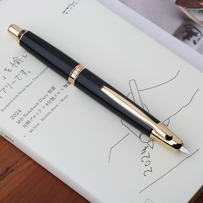 Moonman  A1 Press Fountain Pen with Box, Retractable Fine Nib Metal Black / Gold  Ink Pen with Converter for Writing (With Clip Version)