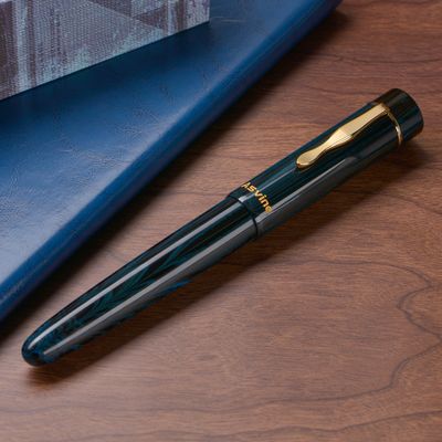 Asvine C2000 Convertor Filled  German Cumberland Ebonite Fountain Pen #8 Steel Nib