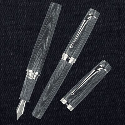 Magna Carta Mag 600 Denin Black Nib #6 14K True Flex Nib.