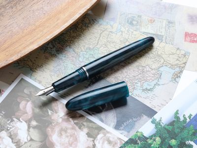 Wancher Mofu Fountain Pen - Blueberry