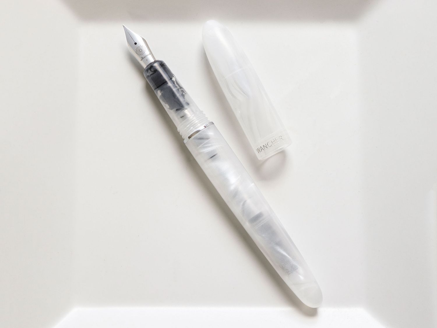 Wancher Mofu Fountain Pen - Vanilla Milkshake